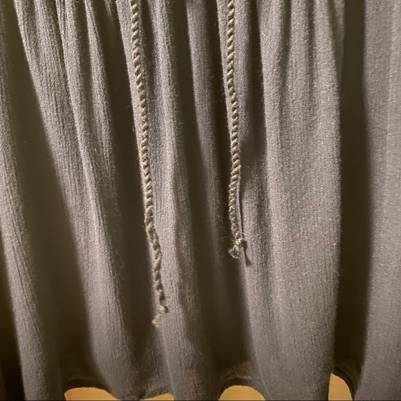 Hollister Flowy Cropped Shirt Navy size M - Picture 4 of 6